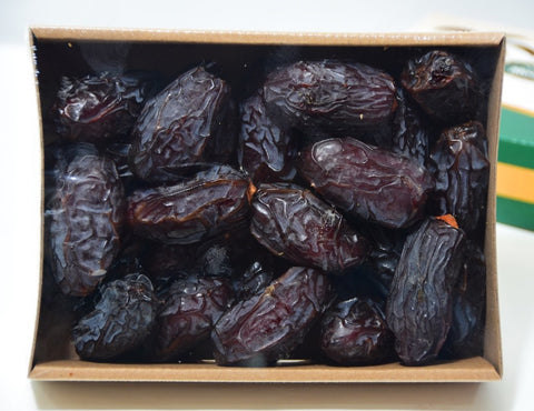 Medjoul Dates From Dubai