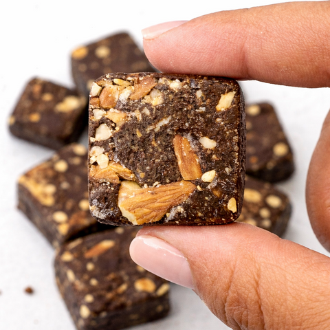 Mocha Almond Oat & Date Bites I Gluten-free I Box of 10 Bites I No Ghee or Oil I 9g Protein