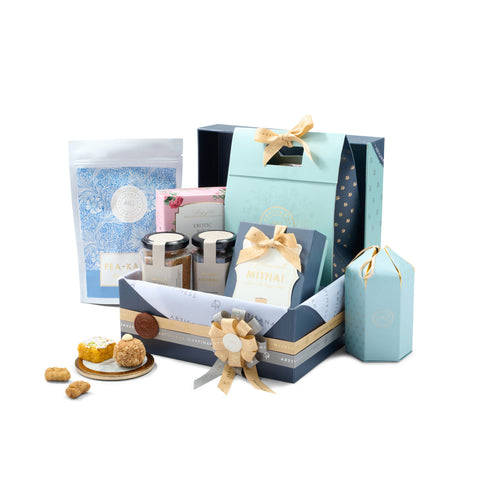 Medium Blue Open Hamper (Delivered Separately Next Day)
