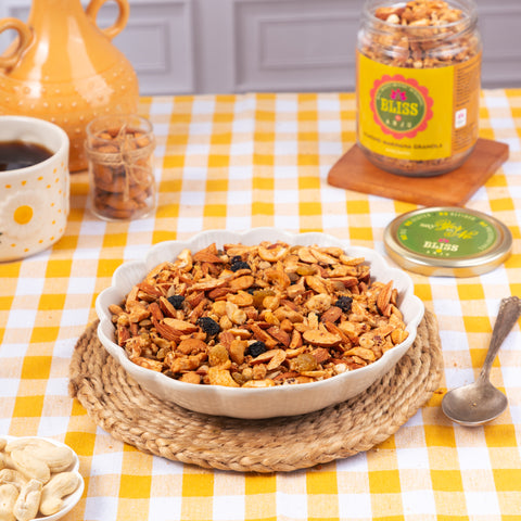 Almond  Makhana Granola with Dates