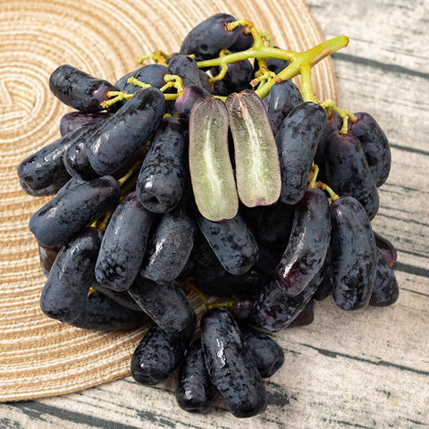 Sapphire Seedless Grapes from China