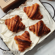 Croissant and Muffin